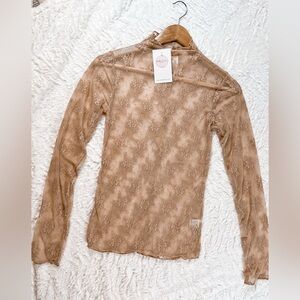 NWT! Elegant Lace Beige Top
